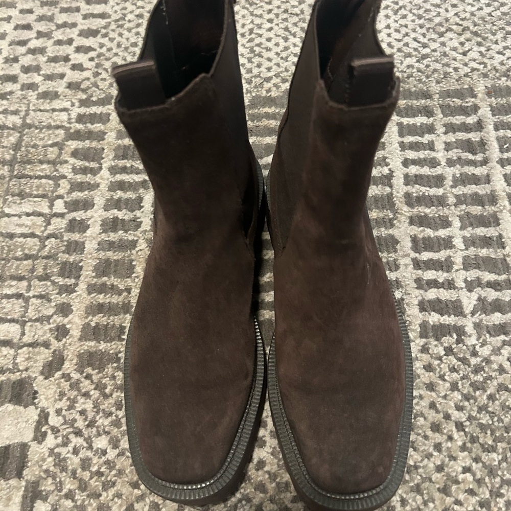 Sam Edelman Dark Brown Suede Chelsea Lug Ankle Boots - Picture 2 of 8